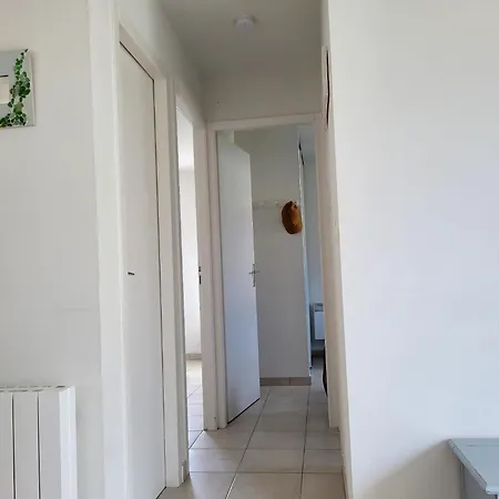Prázdninový dům Maison Avec Jardin Au Calme *
